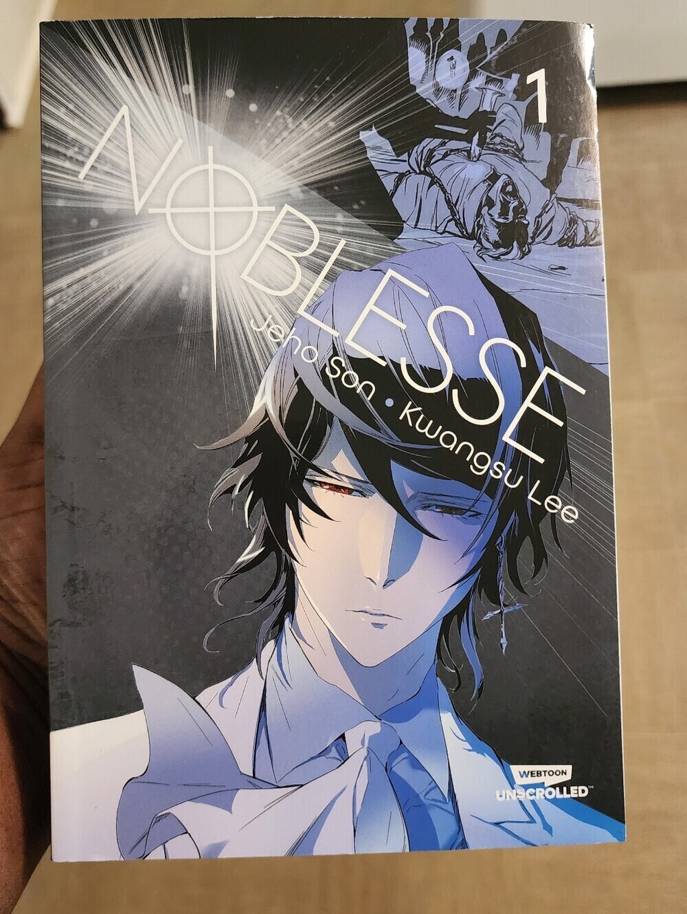 NEW Noblesse Vol 1 WEBTOON Unscrolled Graphic Novel Manga Book